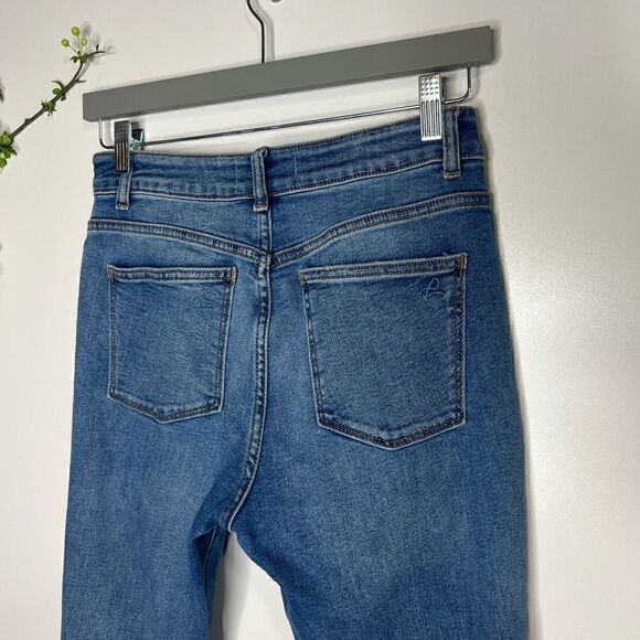 DL1961 Jackie High Rise Cropped Flare Jeans Raw Hem Sz 29 - Picture 10 of 12